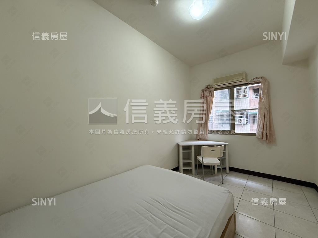 亞灣．方正溫馨大三房房屋室內格局與周邊環境