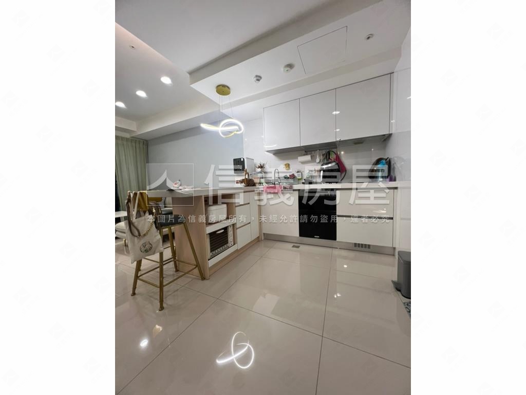 新未來ＩＩ期溫馨小資宅房屋室內格局與周邊環境
