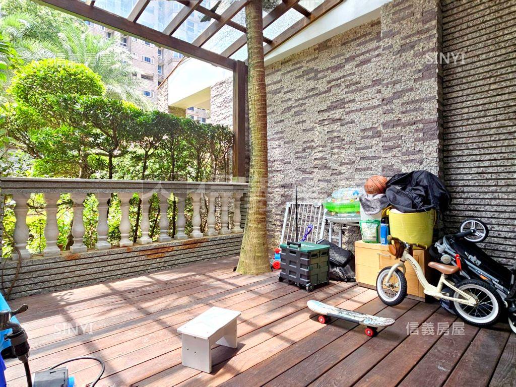 台北灣１期稀有朝南大透天房屋室內格局與周邊環境