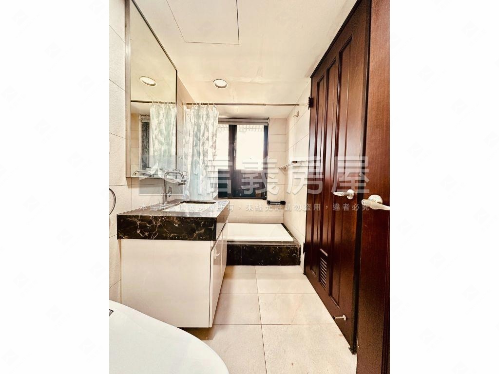 ＨＯＭＥＴＥＬ質感小豪邸房屋室內格局與周邊環境