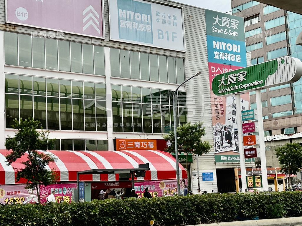 北屯九華貴族三房平車房屋室內格局與周邊環境