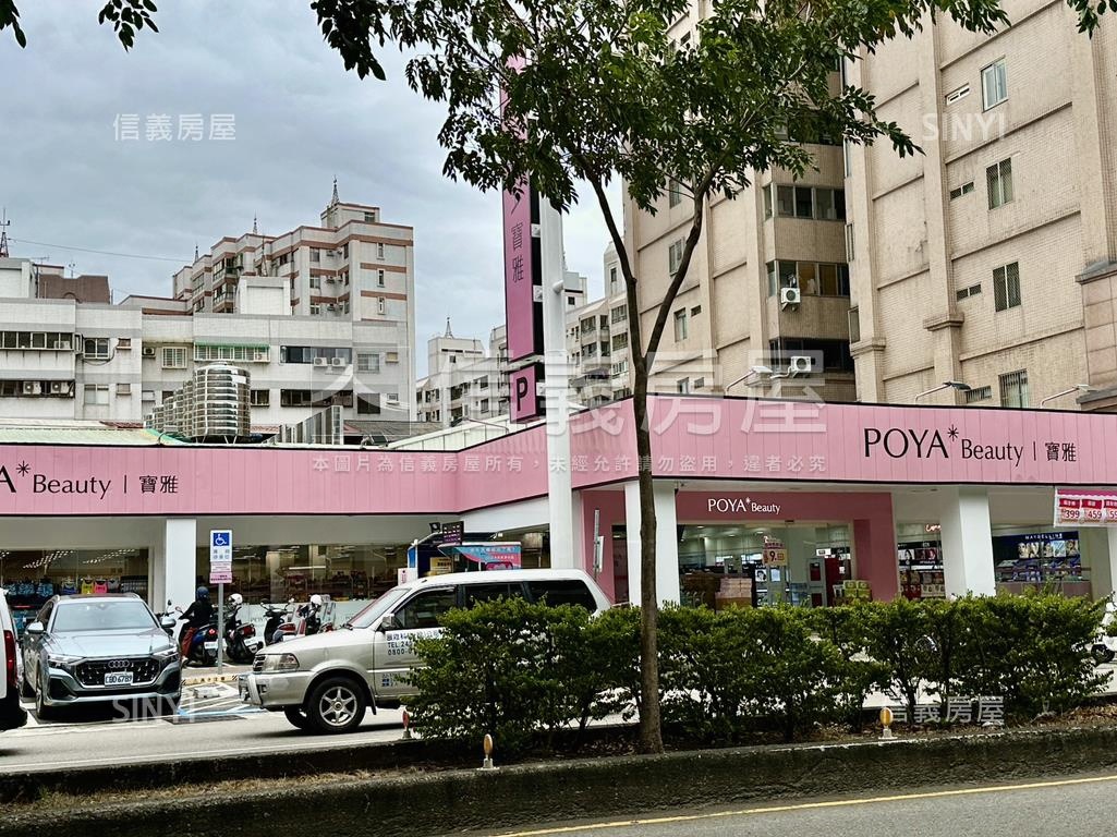 北屯九華貴族三房平車房屋室內格局與周邊環境