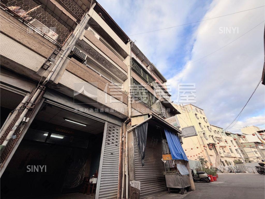 很強活路透天免１６００萬房屋室內格局與周邊環境