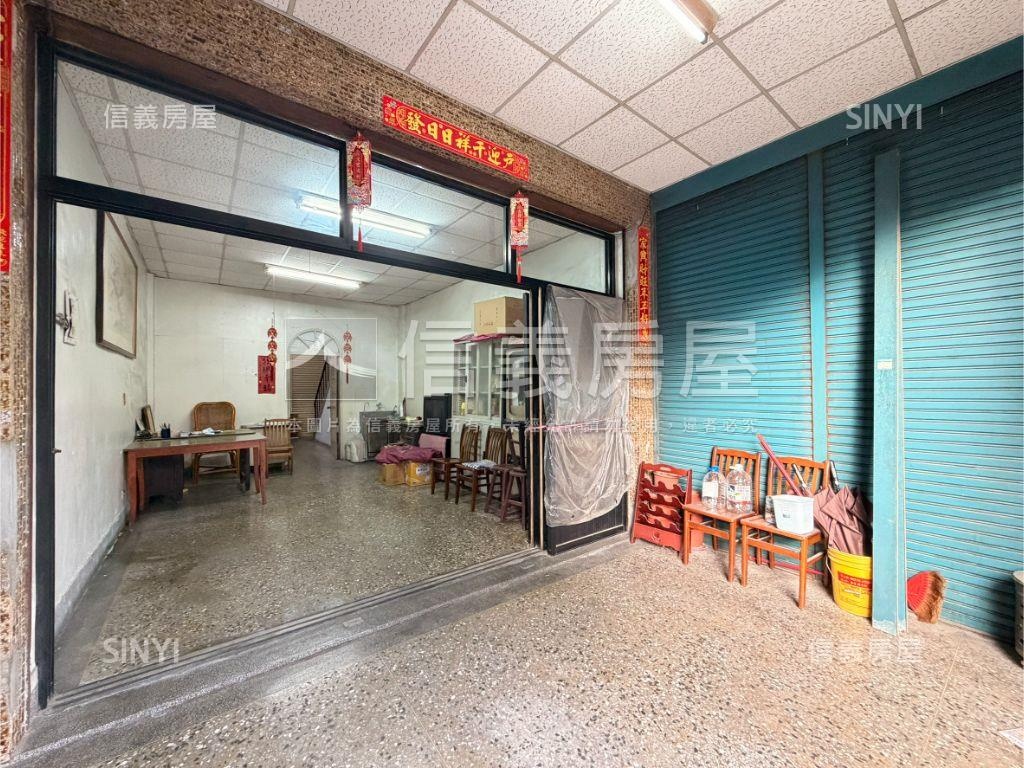 很強活路透天免１６００萬房屋室內格局與周邊環境