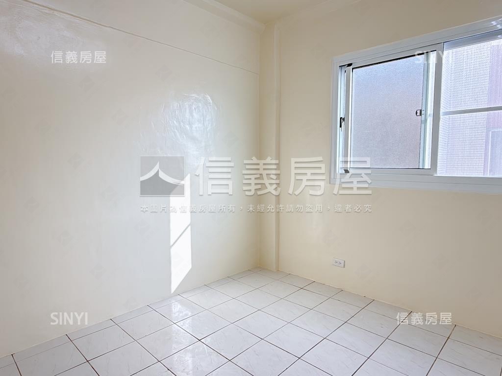 東區恬靜日光電梯三房房屋室內格局與周邊環境