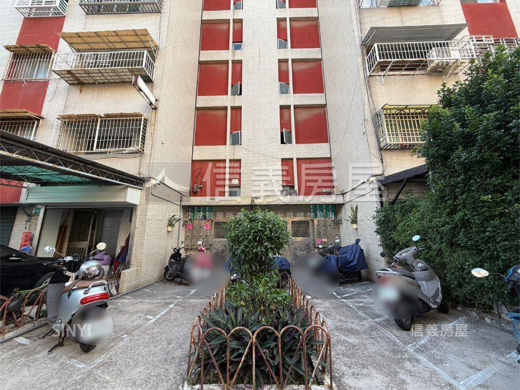 東區恬靜日光電梯三房房屋室內格局與周邊環境