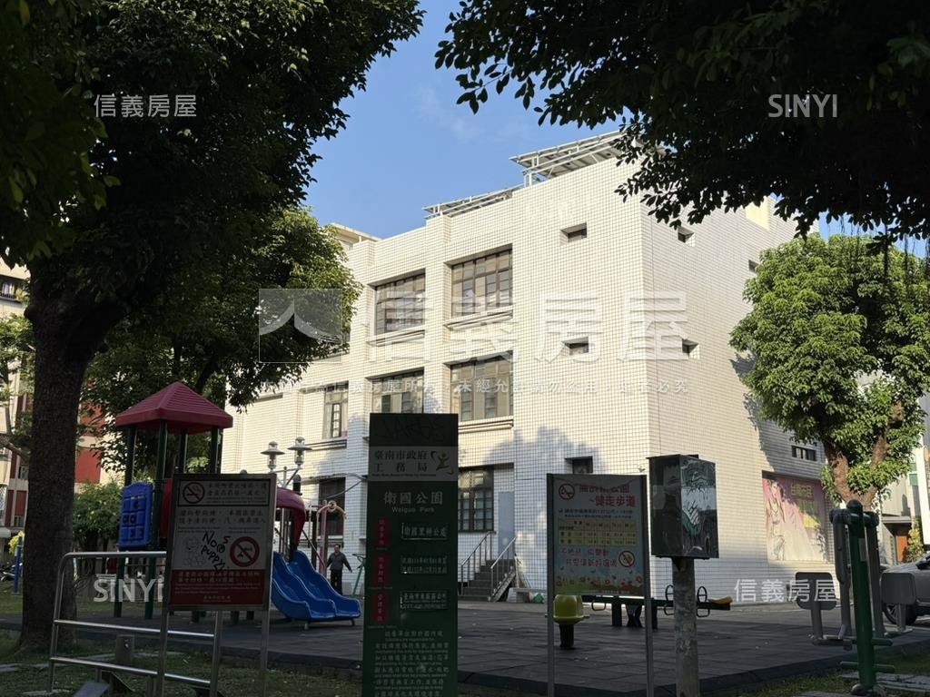 東區恬靜日光電梯三房房屋室內格局與周邊環境