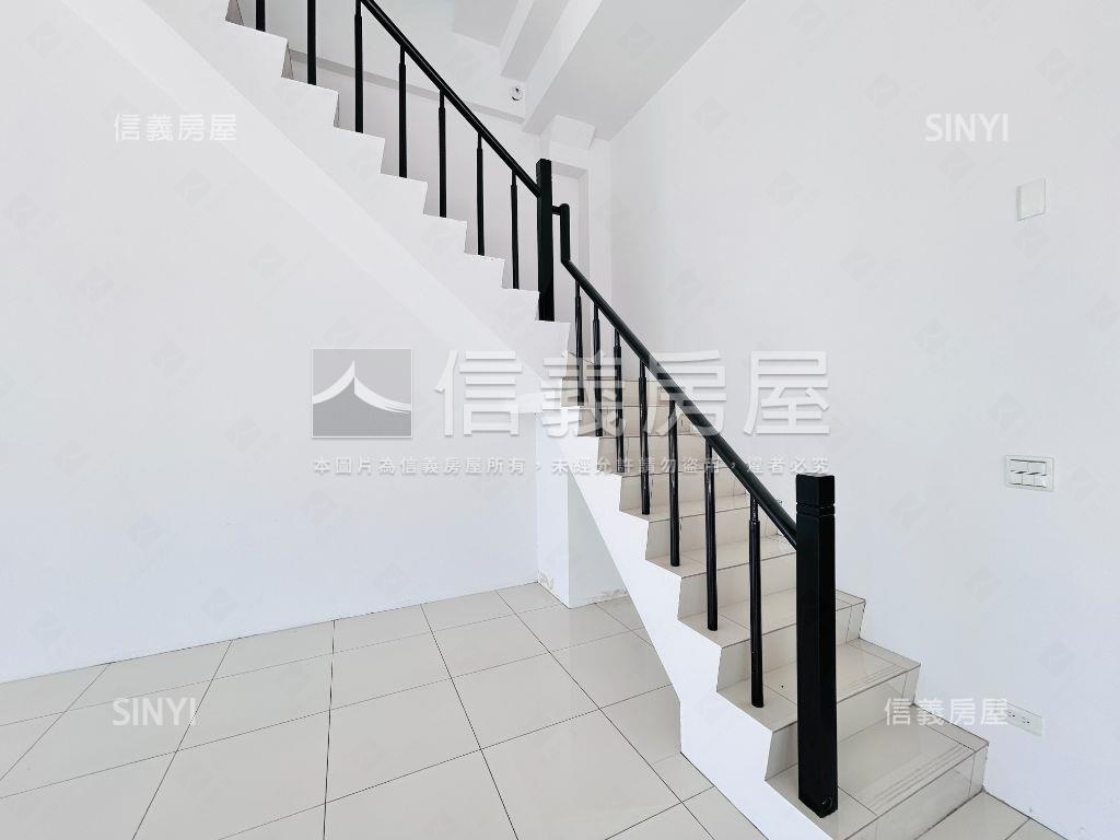 站前之星三角金店面房屋室內格局與周邊環境