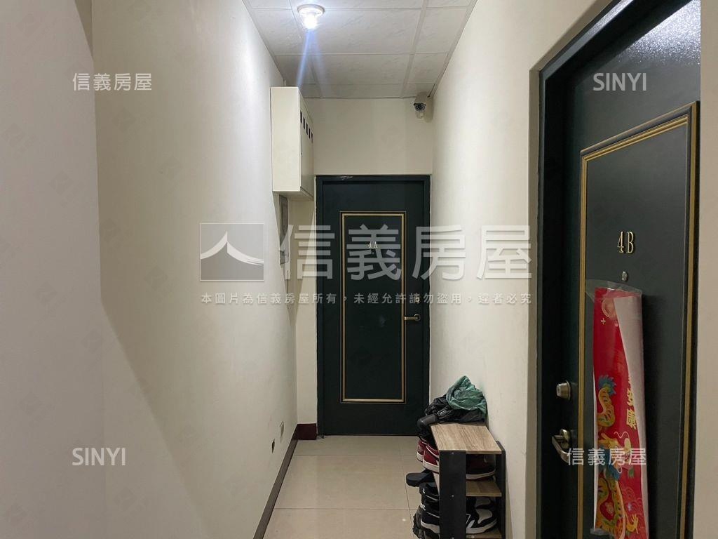 東區商業活力臨路店面投套房屋室內格局與周邊環境