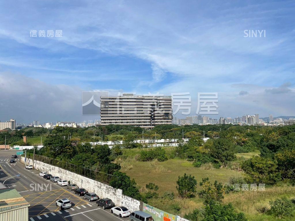東區商業活力臨路店面投套房屋室內格局與周邊環境