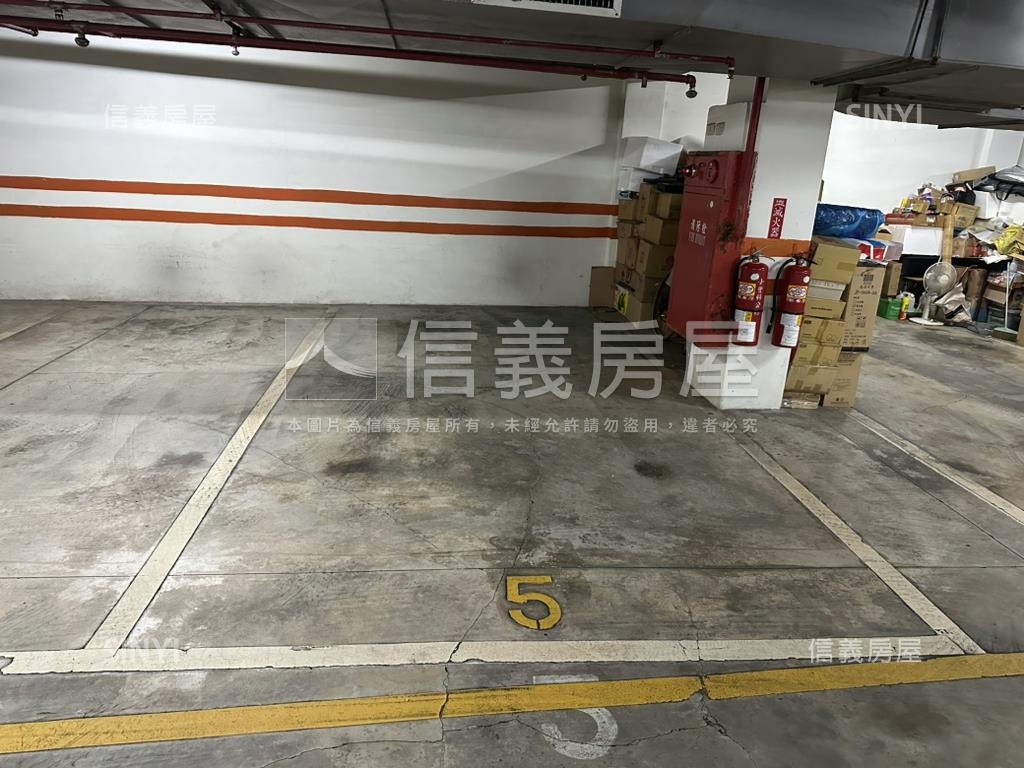 明水路坡平車位房屋室內格局與周邊環境