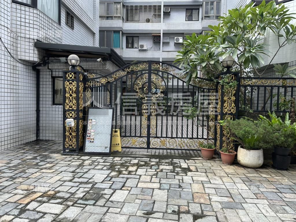 明水路坡平車位房屋室內格局與周邊環境
