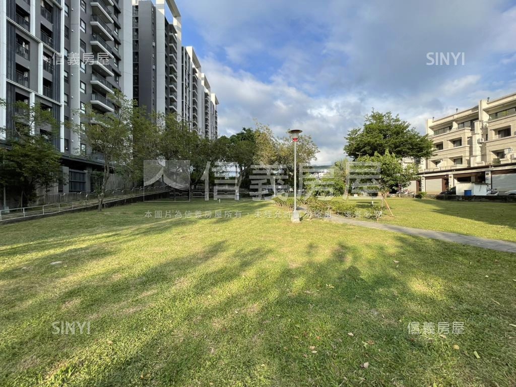 高樓面公園兩房Ｂ１平車房屋室內格局與周邊環境