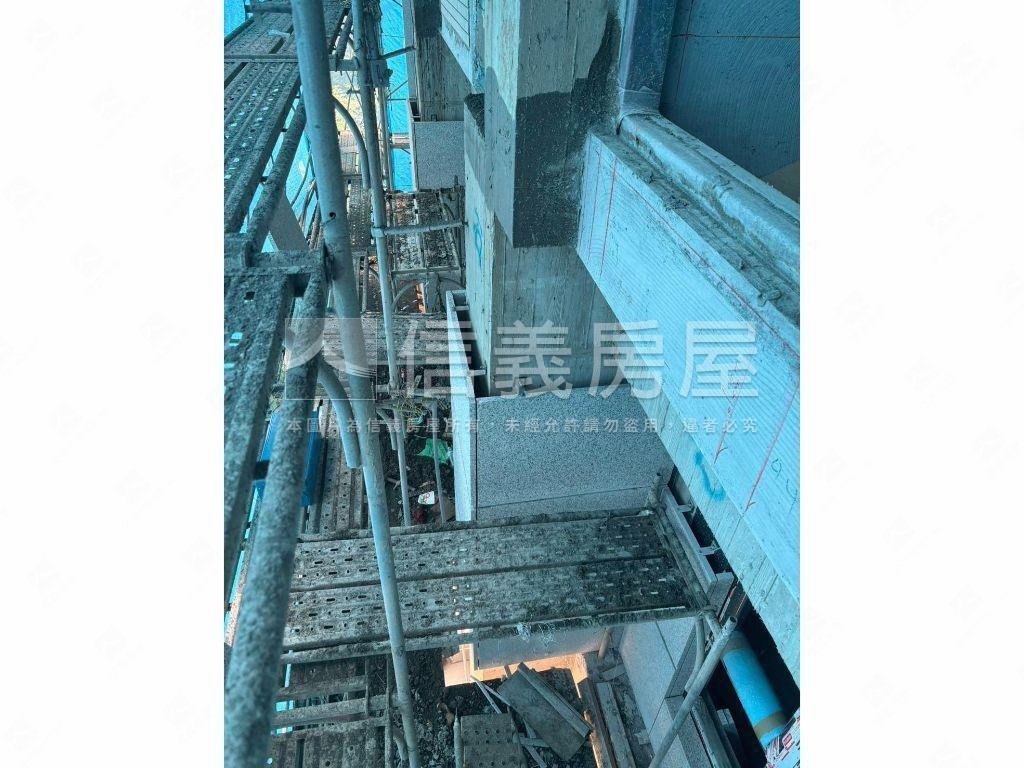 首笠民族西路Ｂ戶１１樓房屋室內格局與周邊環境
