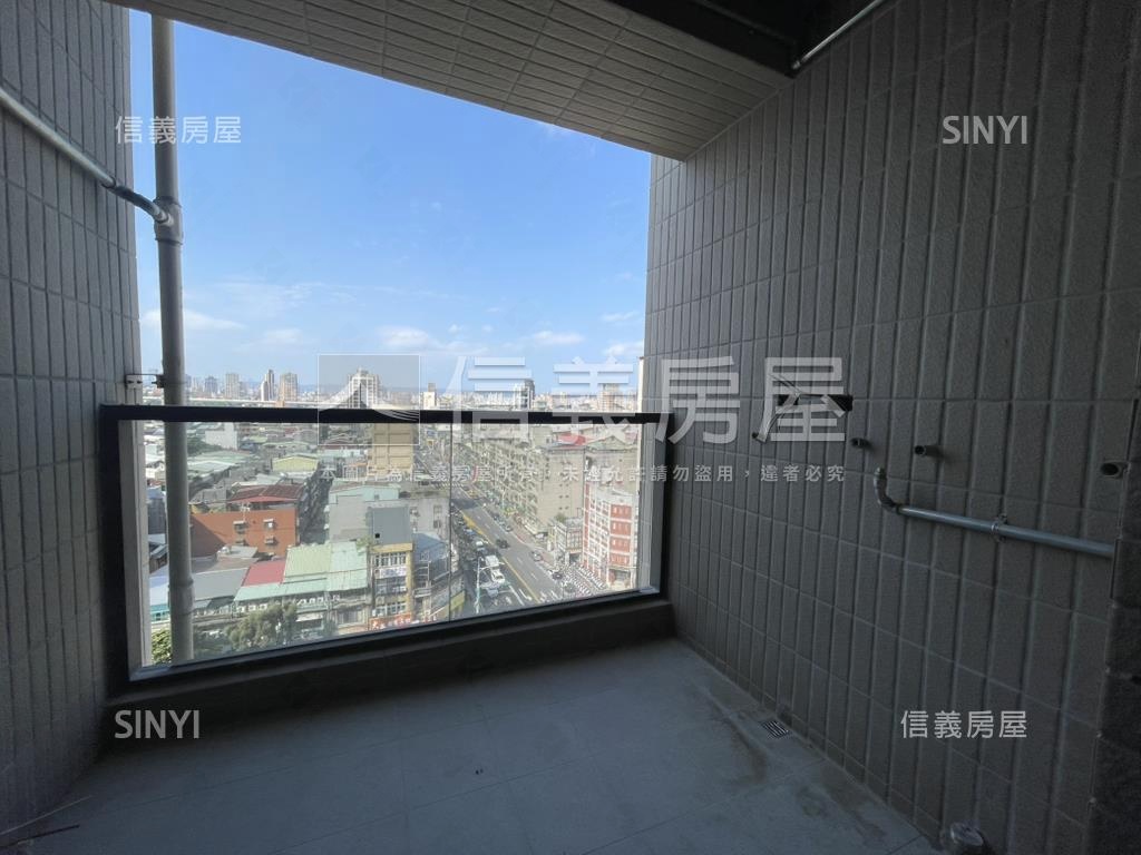 首笠民族捷運高樓三房房屋室內格局與周邊環境