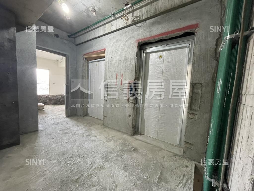 首笠民族捷運高樓三房房屋室內格局與周邊環境