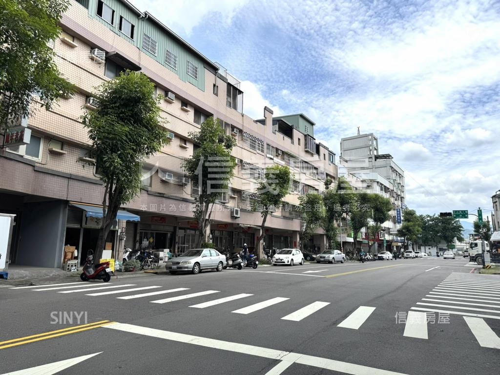 近軟園約２０米路震後透店房屋室內格局與周邊環境