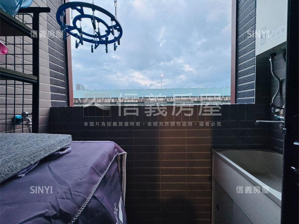 知森堂美裝潢優質２房車位房屋室內格局與周邊環境