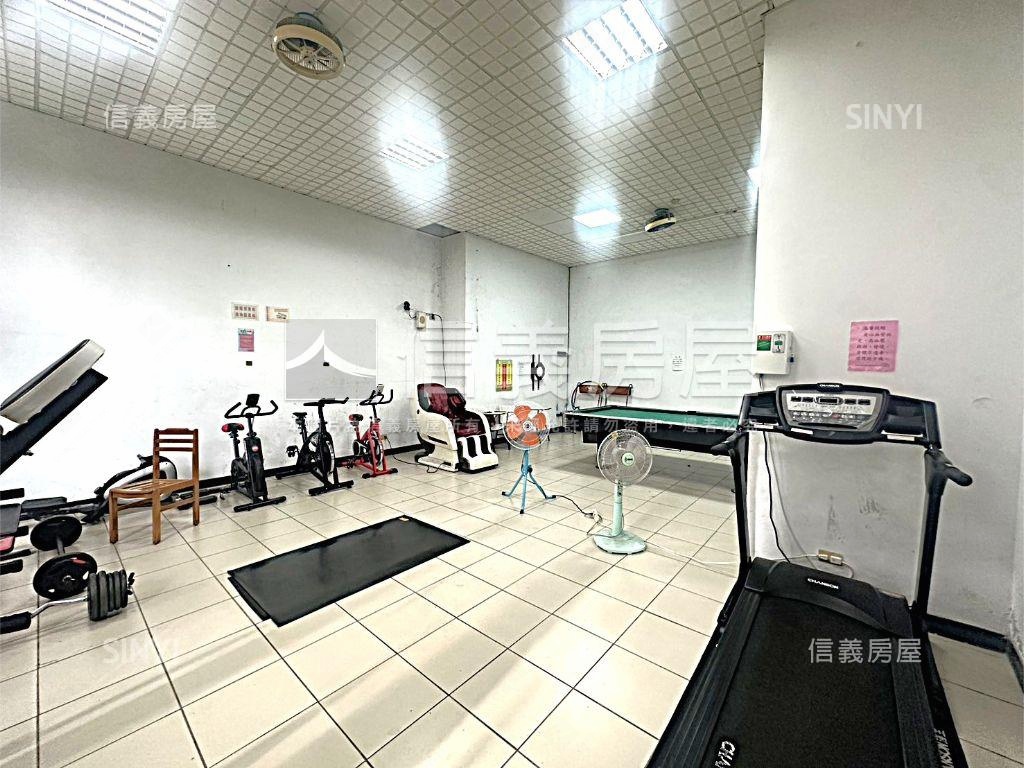 美麗心殿露臺美屋坡平車位房屋室內格局與周邊環境