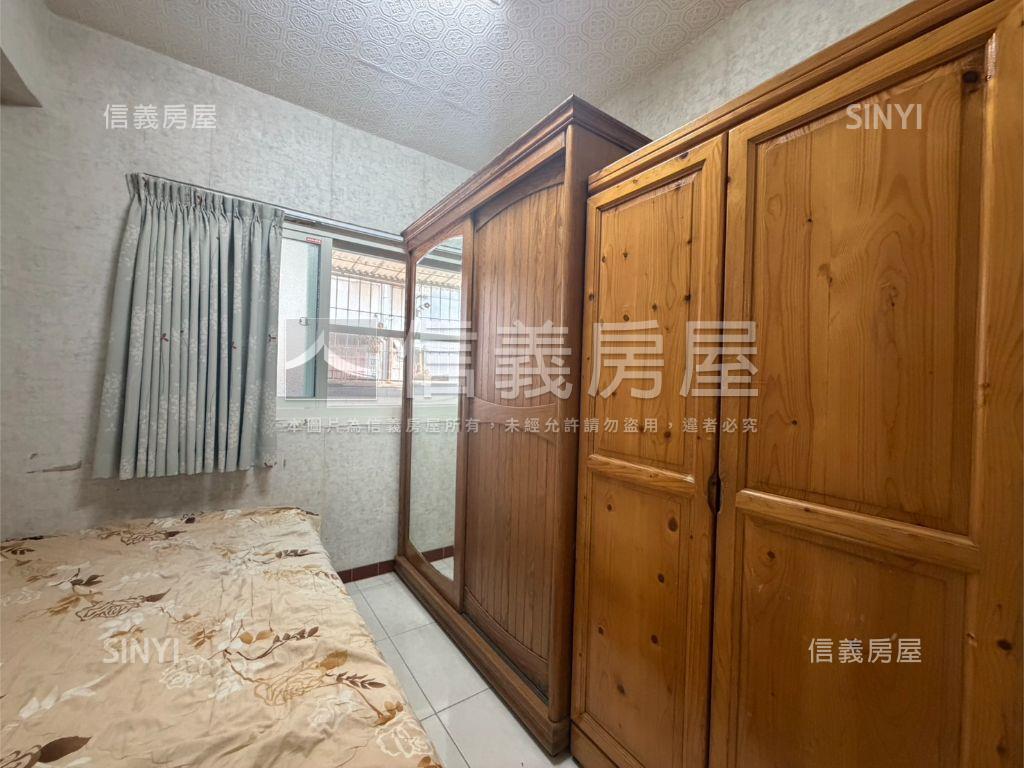 碳佐麻里三樓寓房屋室內格局與周邊環境