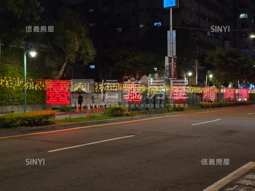 稀有雙子星低總金店面房屋室內格局與周邊環境