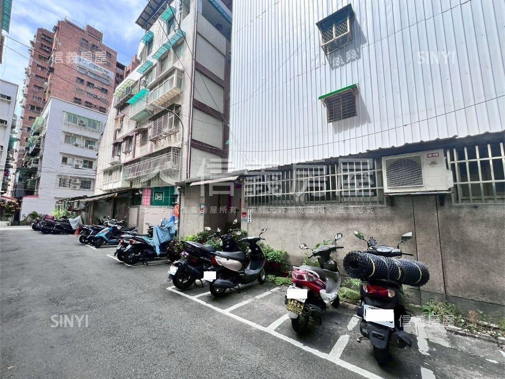 未來萬大站邊間３房低總價房屋室內格局與周邊環境