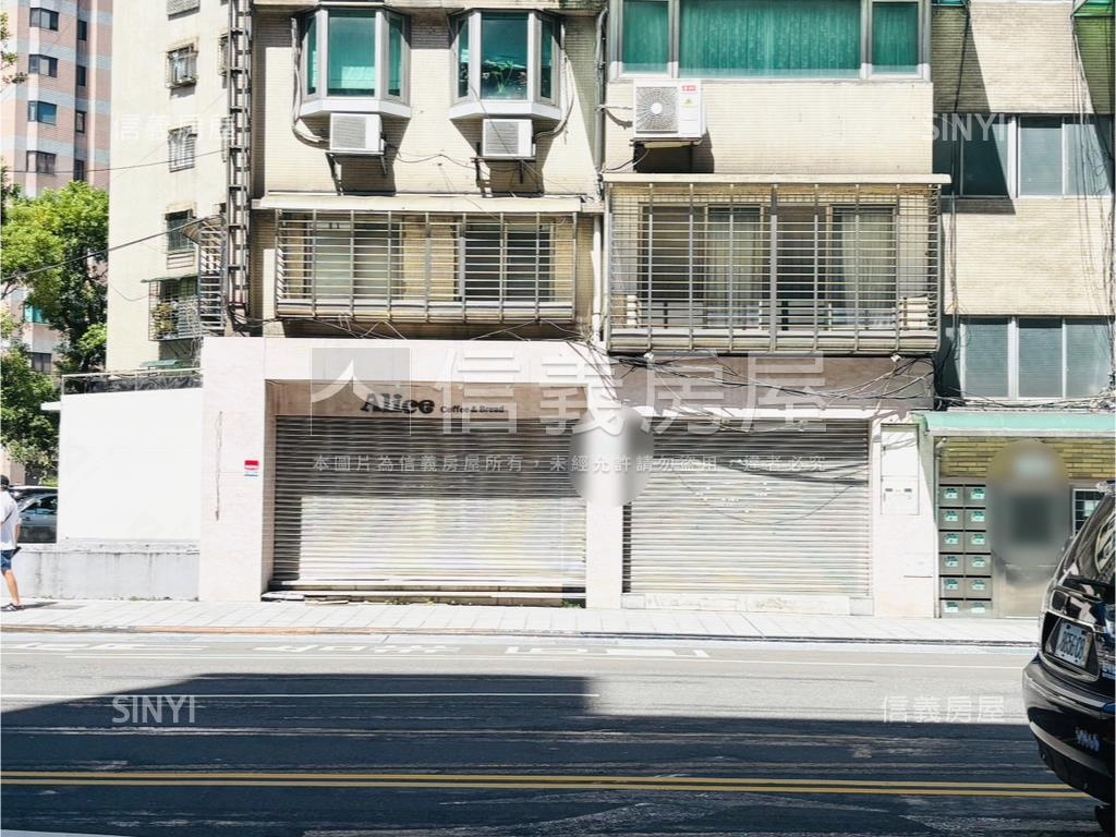 鄰信義計畫區面寬金店房屋室內格局與周邊環境