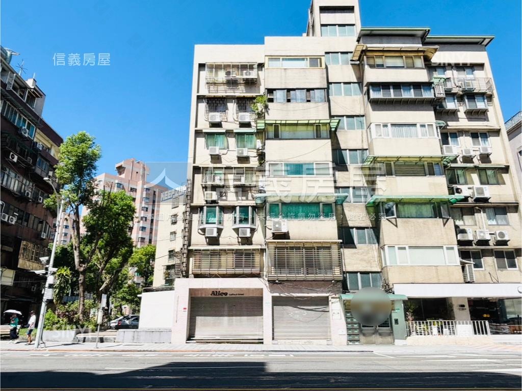 鄰信義計畫區面寬金店房屋室內格局與周邊環境