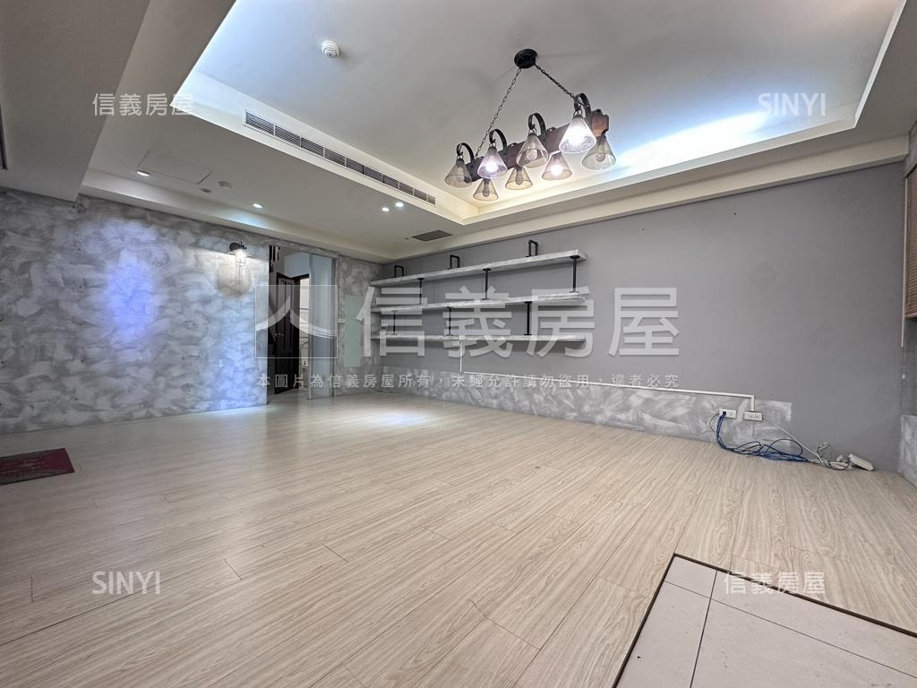 專任★法星稀有美裝店住房屋室內格局與周邊環境