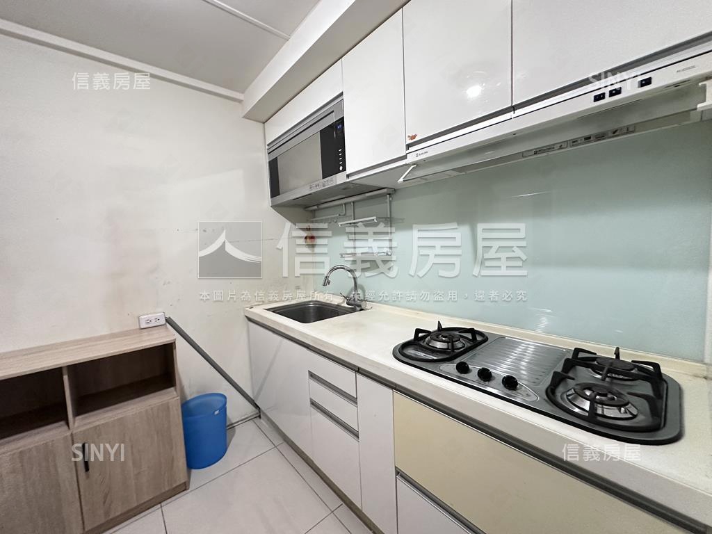 專任★法星稀有美裝店住房屋室內格局與周邊環境