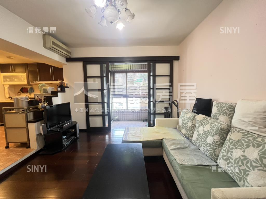 虹邦報喜房屋室內格局與周邊環境