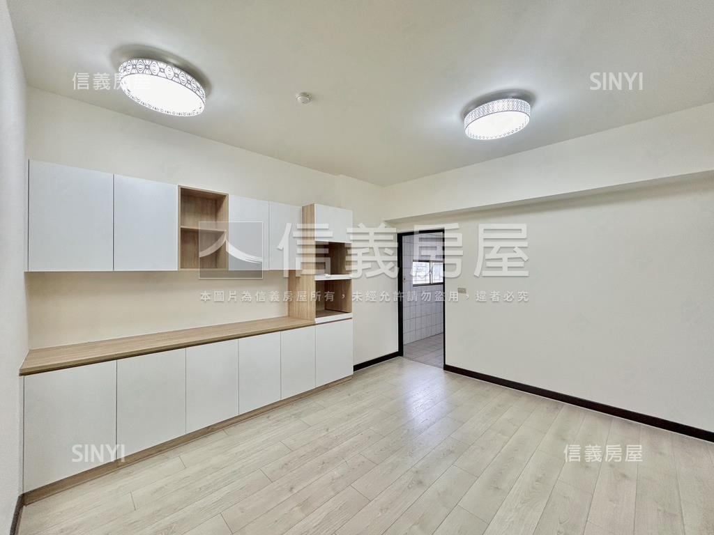空一綠景三房房屋室內格局與周邊環境