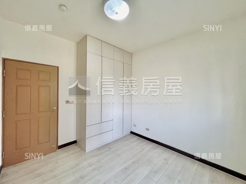 空一綠景三房房屋室內格局與周邊環境