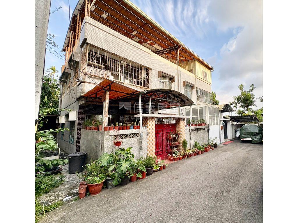 大興路清幽透天房屋室內格局與周邊環境