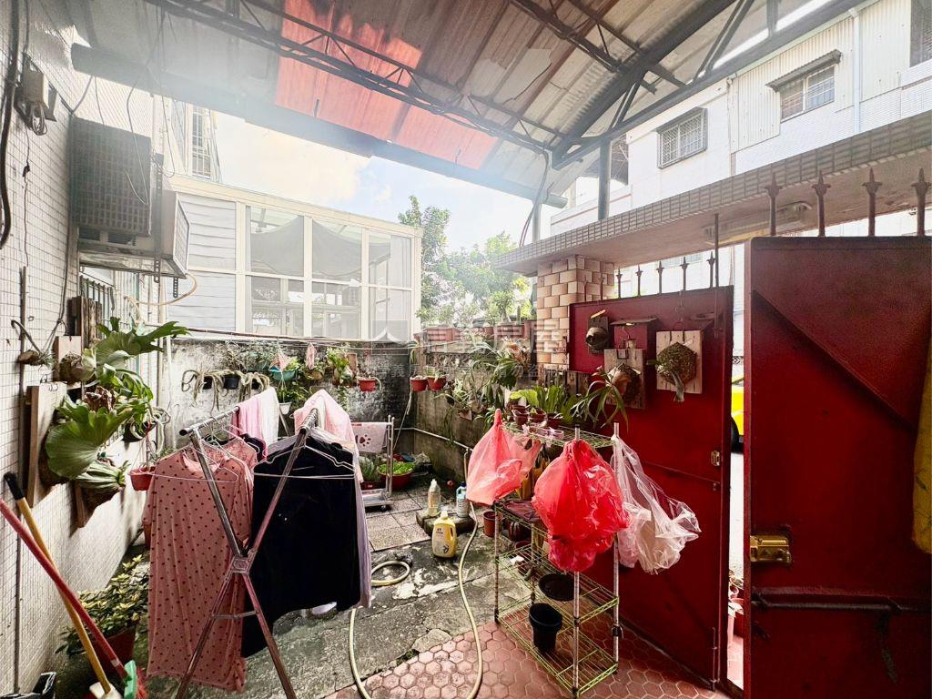 大興路清幽透天房屋室內格局與周邊環境