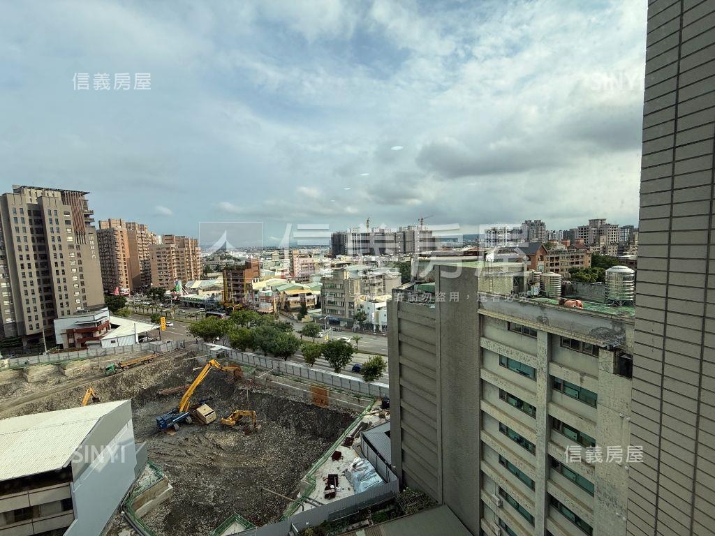 酷雙子星朝南高樓視野戶房屋室內格局與周邊環境