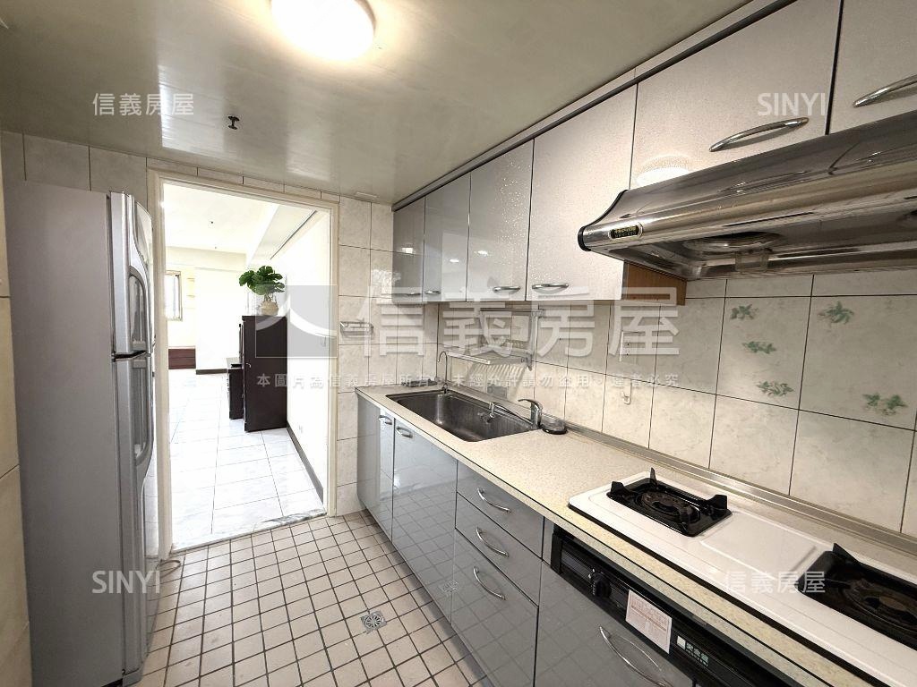 酷雙子星朝南高樓視野戶房屋室內格局與周邊環境