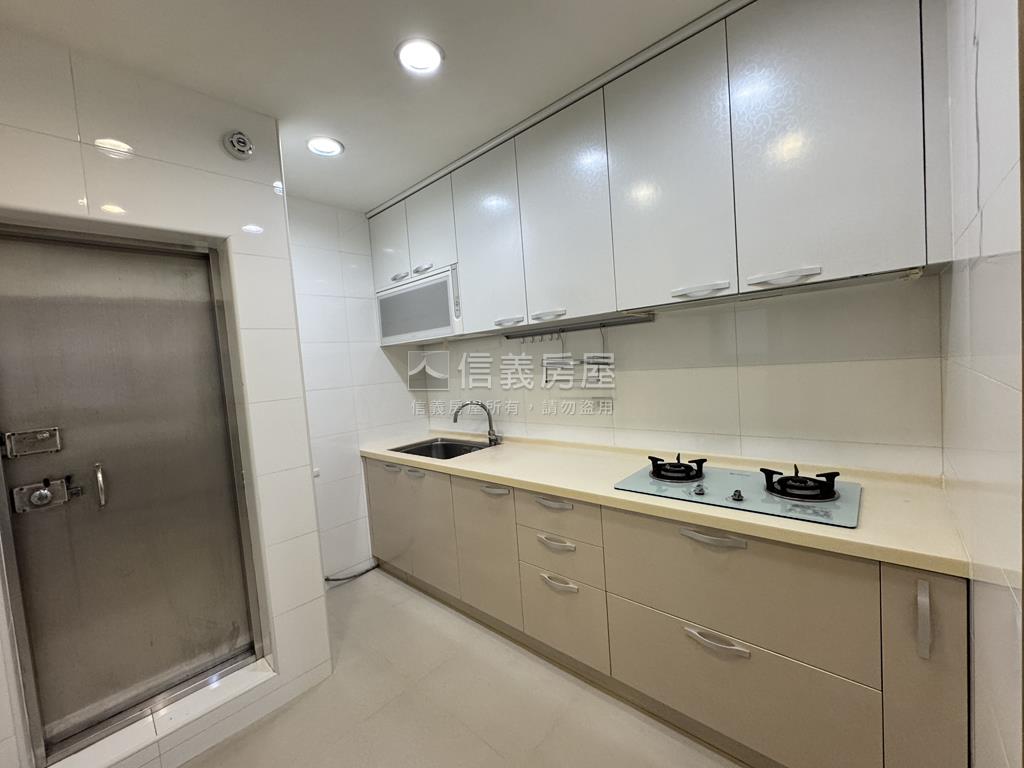 師大旁多功能邊間一樓房屋室內格局與周邊環境