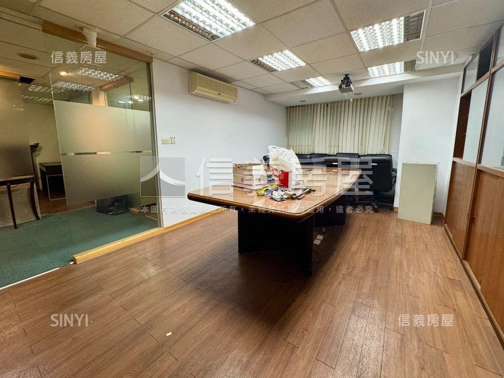 信義路大安站大面寬辦公房屋室內格局與周邊環境