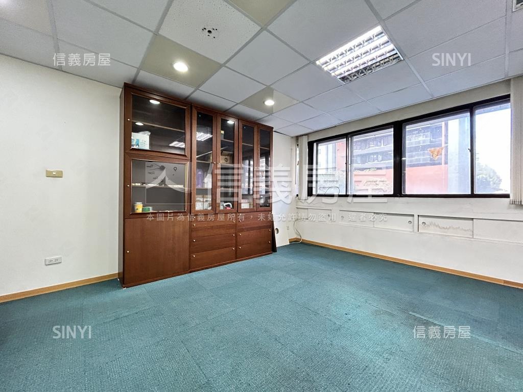 信義路大安站大面寬辦公房屋室內格局與周邊環境
