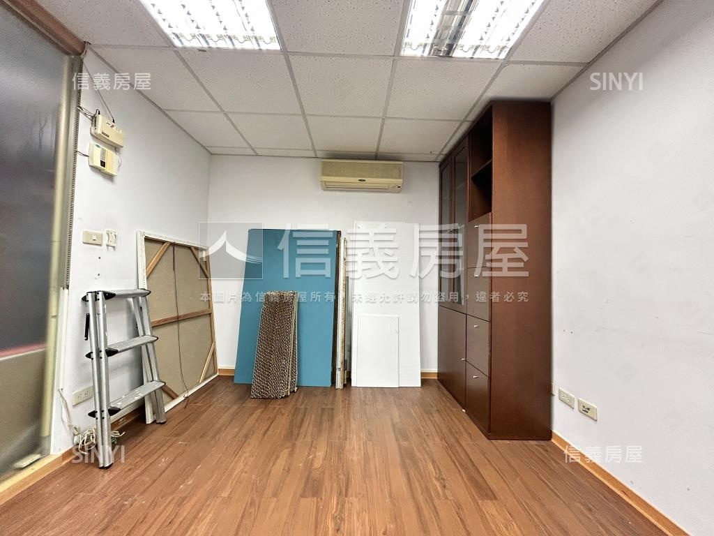 信義路大安站大面寬辦公房屋室內格局與周邊環境