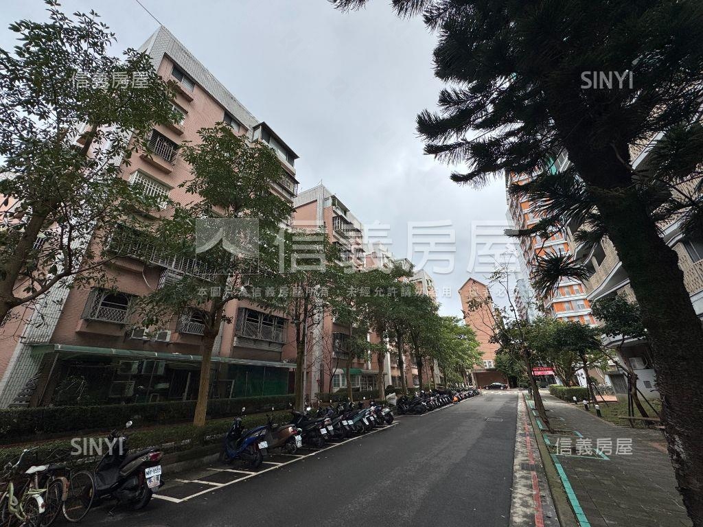 三民新城綠蔭樹景大三房房屋室內格局與周邊環境