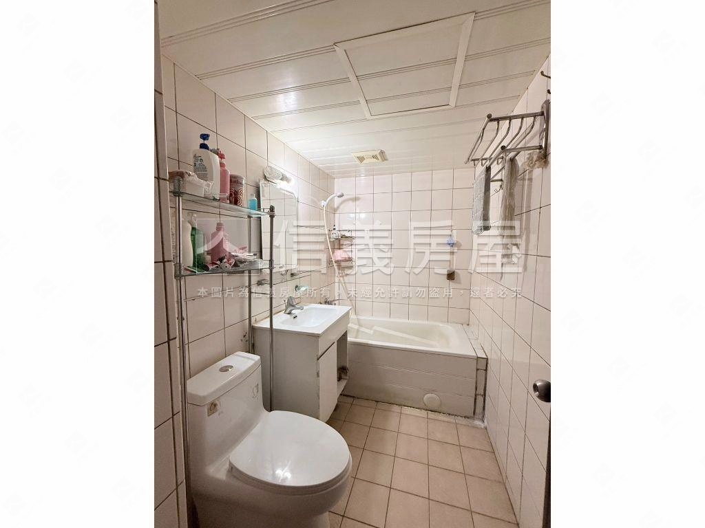 三民新城綠蔭樹景大三房房屋室內格局與周邊環境