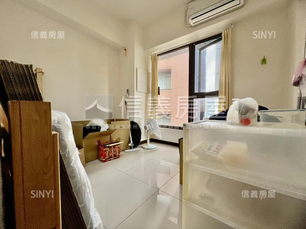 青庭方正兩房兩衛有前陽台房屋室內格局與周邊環境