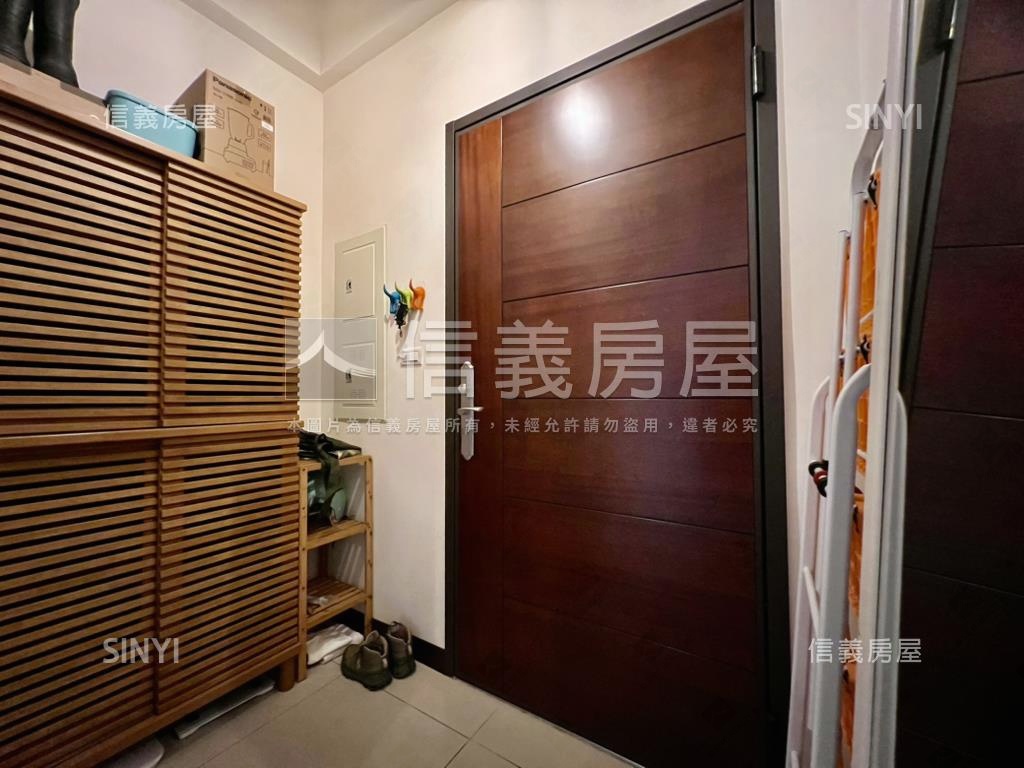 青庭方正兩房兩衛有前陽台房屋室內格局與周邊環境