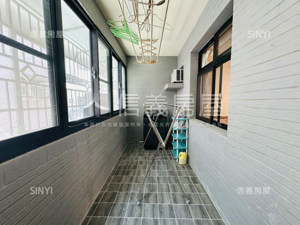 近鹽行重劃區國泰精美車墅房屋室內格局與周邊環境