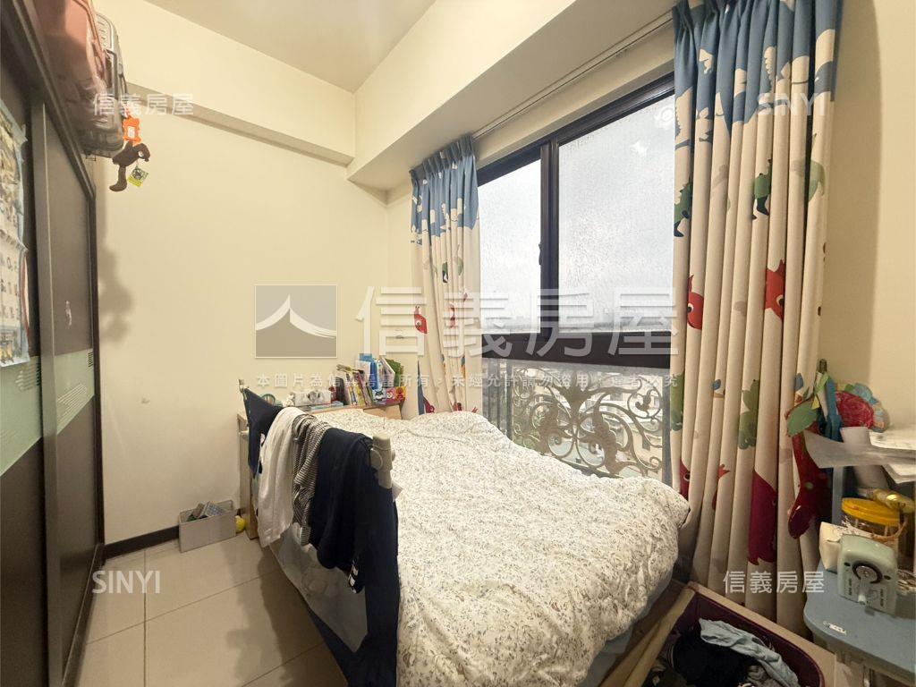 稀有雙衛浴開窗兩房車位房屋室內格局與周邊環境