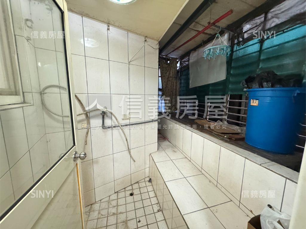 溫馨成家福樂公寓二樓房屋室內格局與周邊環境