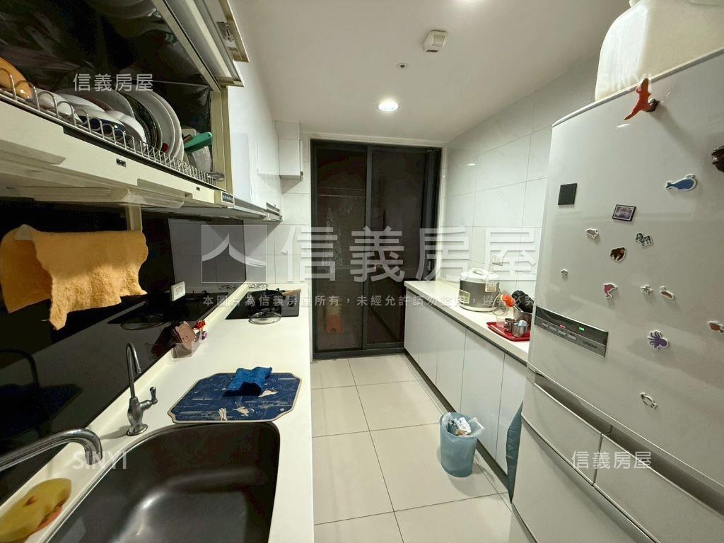 樂巢代高樓三房平面車位房屋室內格局與周邊環境