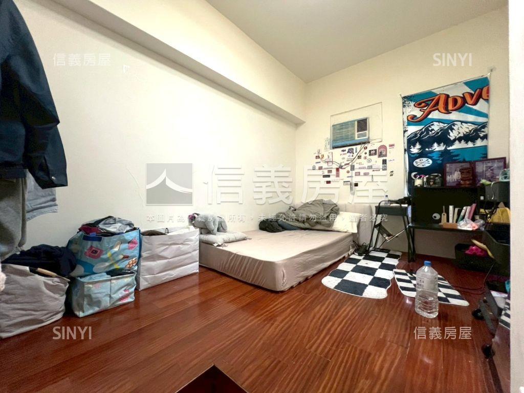 台北寧靜方正３房房屋室內格局與周邊環境